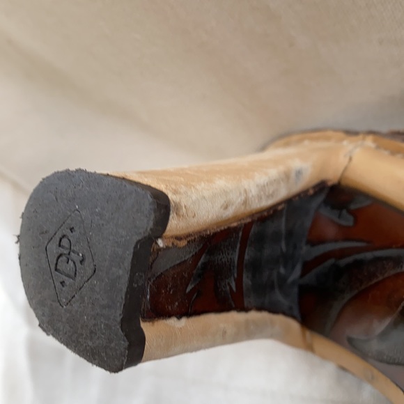 Donald J Pliner Mules - Picture 9 of 11